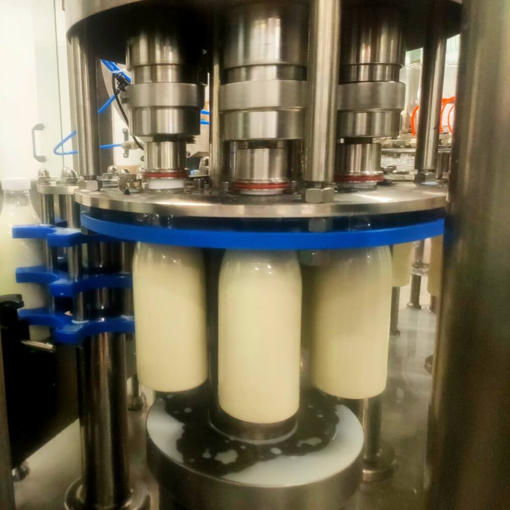 efficient automatic milk bottling machine with rinsing and capping