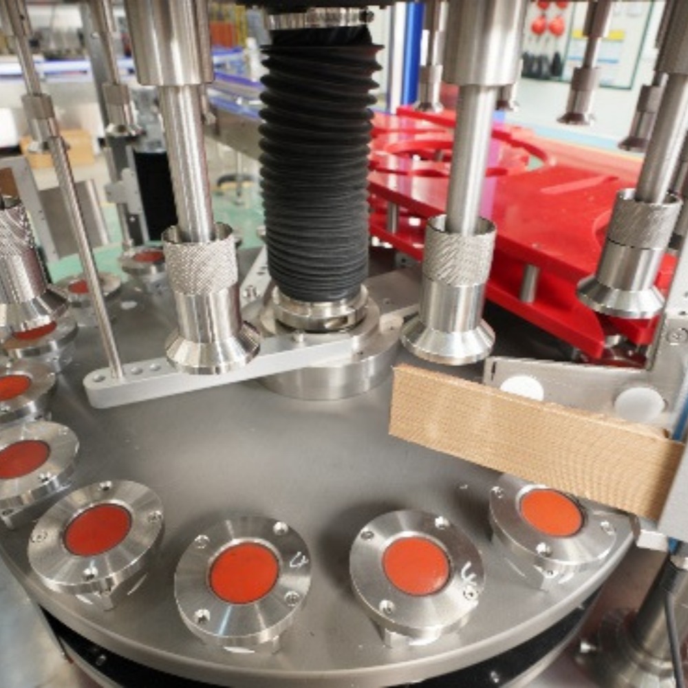 Precision Three-Side Rotary Labeling Machine